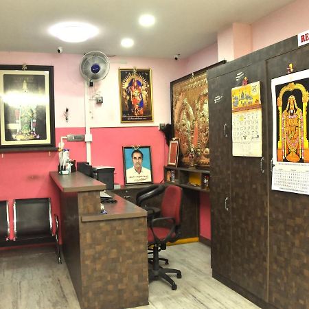 Temple Stay - Uma Residency And Guest House Mayiladuthurai Exterior photo