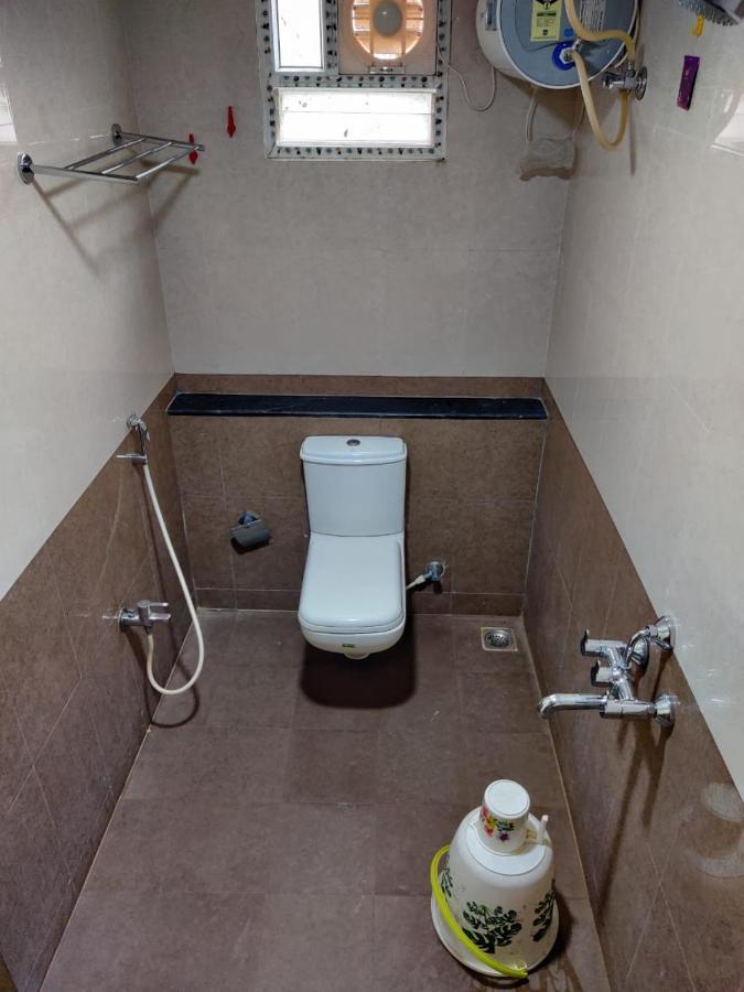 Temple Stay - Uma Residency And Guest House Mayiladuthurai Exterior photo