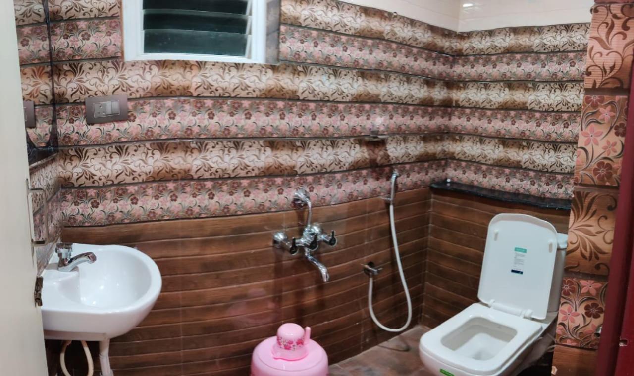 Temple Stay - Uma Residency And Guest House Mayiladuthurai Exterior photo